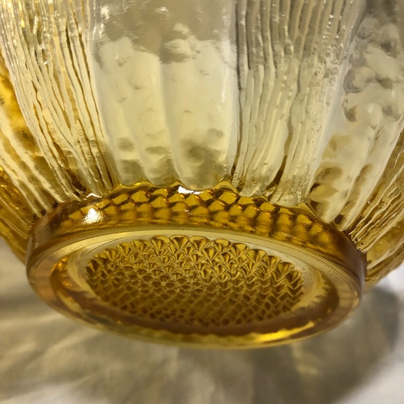 Pair of Vintage Anchor Hocking Amber Gold Sunflower bowls 1960s 6” - Picture 8 of 11